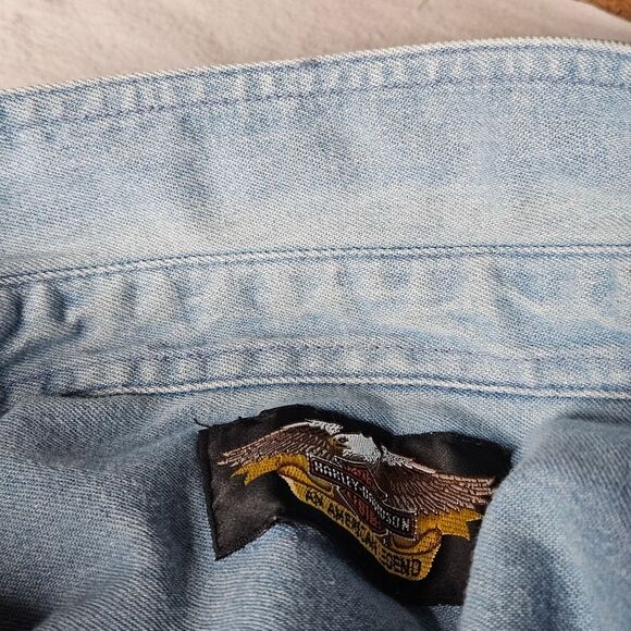Harley-Davidson Vintage Big & Tall Short Sleeve Washed Denim Button Front Shirt - Picture 7 of 12
